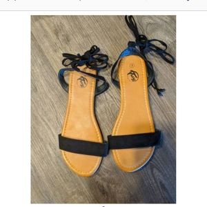 Brand New Trary brand strappy sandals